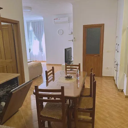 Appartement Aral Golem (Tirana)